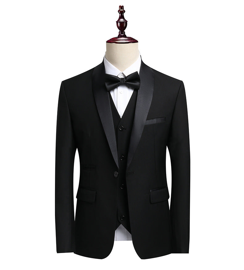 Suit-wearing Man Business Casual Formal Attire