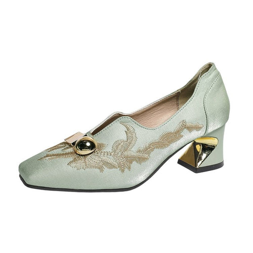 2026 Spring New Women's Chunky Heel Pumps, Versatile Square Toe Deep-V Loafers, New Chinese Style Embroidered High Heels