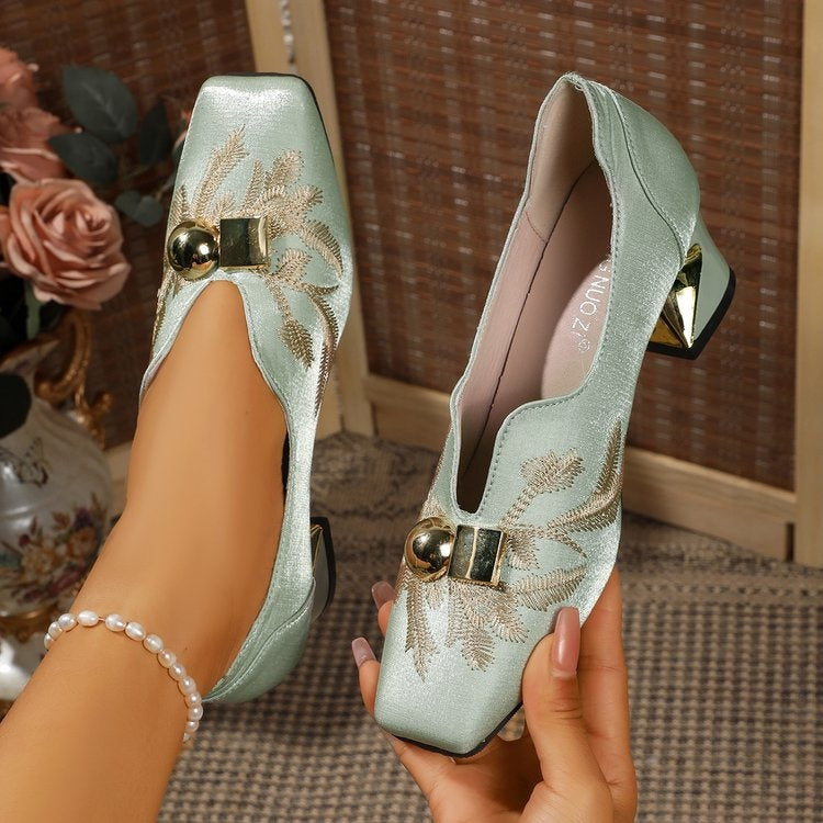 2026 Spring New Women's Chunky Heel Pumps, Versatile Square Toe Deep-V Loafers, New Chinese Style Embroidered High Heels