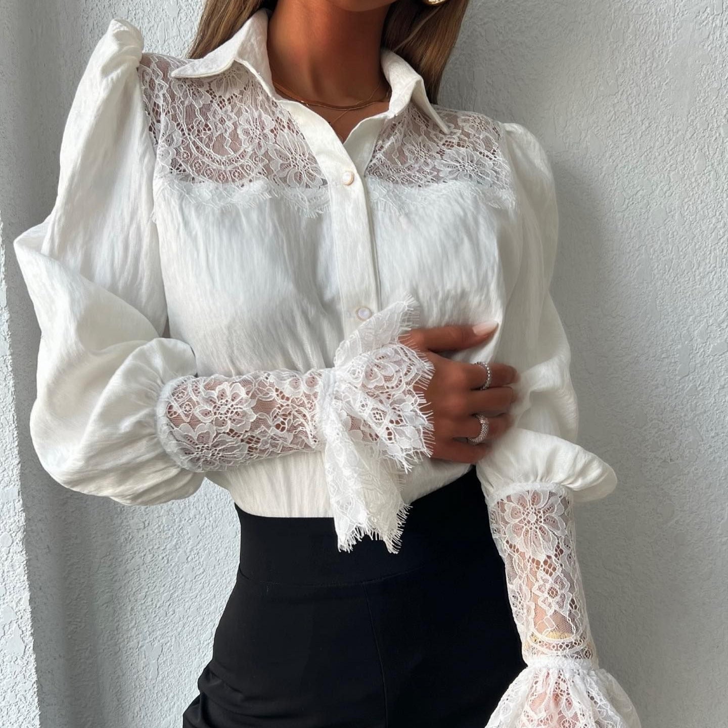 New Solid-Color Fashionable Vintage Lace-Patchwork Womens Long-Sleeve Shirt