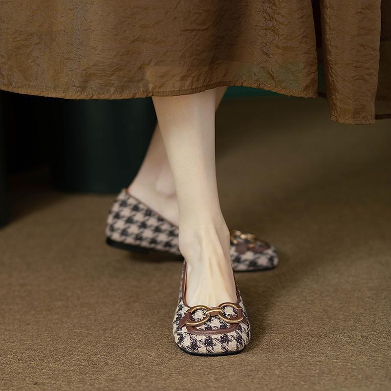 Women's Retro Metal-Buckle Square-Toe Flat Shoes